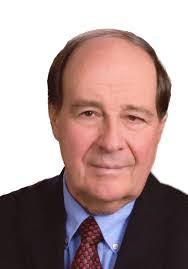 Dennis Marlowe's Instagram, Twitter & Facebook