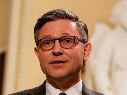 Real Housewives of DC, Sarah Palin, & More Awkward TV Moments of 2010