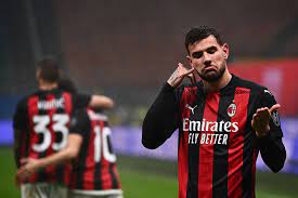 Theo bernard françois hernandez (french pronunciation: Theo Hernandez I Try To Improve To Become The Best In The World It S A Pity We Didn T Celebrate With The Fans Rossoneri Blog Ac Milan News