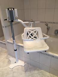 Invacare badewannen einstiegshilfe h 160. Badewolke Badsysteme Ug Haftungsbeschrankt Kundendienste Fur Heizungs Und Sanitartechnik In Berlin Charlottenburg Offnungszeiten