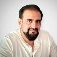 Robert Kaderavek Email & Phone Number