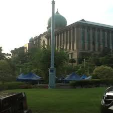 Pejabat setiausaha kerajaan negeri kelantan aras 4, mabna mbi (blok 8). Photos At Blok B3 Kompleks Jabatan Perdana Menteri Kompleks Jabatan Perdana Menteri
