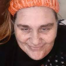 Tabitha Lind's Instagram, Twitter & Facebook