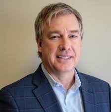 Greg Creighton's Instagram, Twitter & Facebook