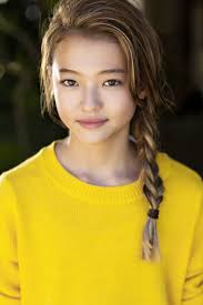 What inspired American Born Ella Gross Join South Korean Girl Group Meovv?