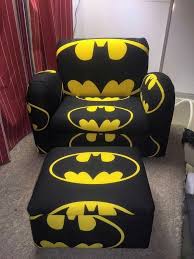 30 Stunning Diy Batman Themed Bedroom Ideas For Your Little Superheroes Batman Room Batman Themed Bedroom Batman Furniture