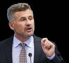 V.Alum 2021 by FacultyofLaw