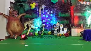 This fantastic madagascar themed first birthday party was submitted by daphne seow of parteeboo. Aicaevents India Madagascar Theme Birthday Party