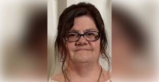 Regina Burgett's Instagram, Twitter & Facebook