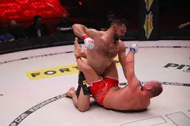 W tym starciu poziom sportowy schodzi jednak na drugi plan. Ksw 58 Szymon Kolecki Pokonal Bardzo Doswiadczonego Martina Zawade Mma Pl