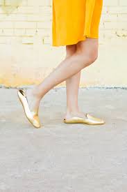 Your shoes should complement, not compete with your dress. Golden Yellow All About How To Wear The Season S Hottest Color Carrie Colbert