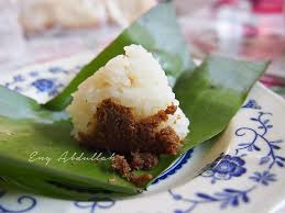 Cara membuat serundeng,resep serundeng,cara membuat serundeng nasi kuning,serundeng,resep serundeng kelapa,bumbu. Cara Mudah Buat Serunding Ikan Utara