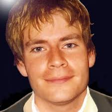 Hire Lyric tenor Stuart Mitchell