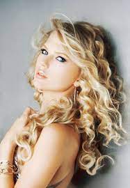 Taylor swift to repaint the whole world red this fall, as nature intendedturns out, red (taylor's taylor swift trades in cgi cats suit for role in next david o. Taylor Wirbelt Alte Haare Haare Taylor Wirbelt Taylor Swift Hot Style Taylor Swift Cheveux