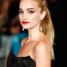 Olivia Marley's Instagram, Twitter & Facebook