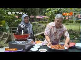 After encounters with a dragon and a princess on her own mission, a dragon knight becomes оборона древних: Chef Wan Rendang Istana Selangor Ayam Masak Peria Rtm Tv2 Air Tangan Ibu Bersama Chef Wan Youtube Chef Wan Chef Beef