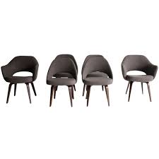 eero saarinen executive chairs with wood legs for knoll international dining chairs contemporary dining chairs upholstered chairs diy