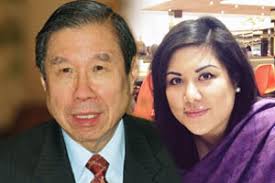 Daughter of tycoon says he's lost moral compass