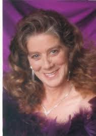 Angie Kidwell's Instagram, Twitter & Facebook