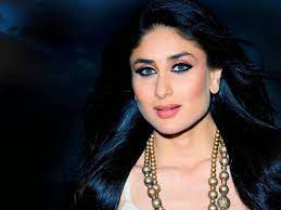 Kareena Kapoor Beautiful Photos Wallpapers Our World Look Kareena Kapoor Most Beautiful Bollywood Actress Kareena Kapoor Khan