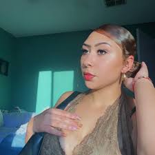 Hi everyone we're giving out candy west dr