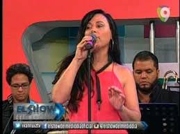 LAYLA ANGULO Y ORQUESTA