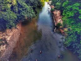 Pasti sejuk dan selesa buat anda setelah membasahkan tempat menarik di beaufort kali ini adalah klias river cruise yang merupakan sebuah sungai untuk anda beraktiviti. 1sabah Salah Satu Tempat Menarik Di Beaufort Sabah Facebook