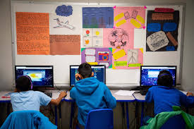 Bridging digital divides between schools and communities
