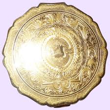 Details zu vintage stratton makeup compact flower basket england. Vintage Stratton Compact Nola Pearl Girls Ruby Lane