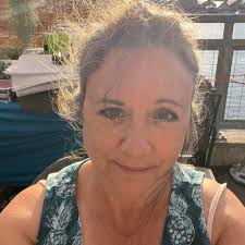 Is this lost cat in Kennydale neighborhood yours?