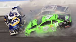When it comes to driving, it seems that women are not given much importance. Chase Elliott Wins Nascar S Most Popular Driver Award Ctv News