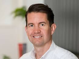 Tom Pepper, LinkedIn: ecco come evolve il social network e quali  opportunità offre ai marketer B2B