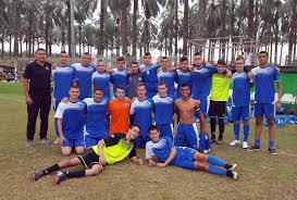 כי חורף, כי מעונן וקר, אני רוצה להביא לך את האור. × ×•×¢×¨ ××¡×™ ×'×œ×'×•×¢