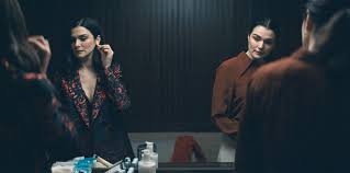 How Dead Ringers pulled off Rachel Weisz's dual performance