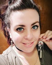 Alissa Maloney's Instagram, Twitter & Facebook