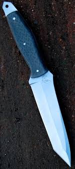 Subtanto Lame De 13 5 Cm En D2 Forgee Sablee Plaquettes Fibres De Carbone Hors Tout De 26 Cm Subtanto Blade Of 5 32 In D2 Forged Sandbalasted Cuchillos