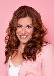 Lisa Pagliaro's Instagram, Twitter & Facebook