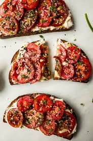 Tomato Toast With Chives And Sesame Seeds Recipe Food Tomato Soup Homemade Recipes