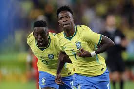 Gol foi relâmpago, mas Vini Jr. não quebra recorde da seleção