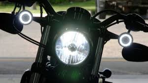 ., salam pertamax7.com, jenis lampu led philips untuk sepeda motor ( ultinon essential moto led )headlamp aka lampu depan led memang sudah banyak motor bebek model honda supra x 125, jupiter z, vega, smash, revo yang pakai bohlam jenis ini. Mengenal Lampu Motor Led Dan Bohlam Mana Lebih Baik