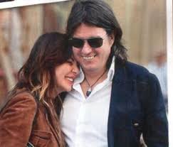In primo luogo benvenuti al primo gruppo su da dedicato a fabrizio de andrè! Cristiano De Andre All Ariston Sono Rinato Ma Lui E Alba Parietti Non Si Sono Parlati Isa E Chia