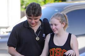 Prince was born in la mesa, california, united states of america, and currently, his age is 18 years old. Prince Michael Jackson Jr Frisch Verliebt Gala De