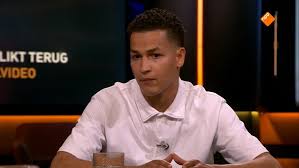 This artist bio is unreviewed. Bfozlsr70teikm