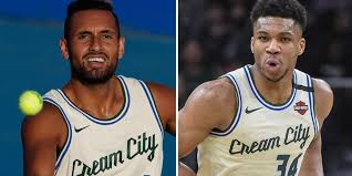 Nick kyrgios s'entraîne souvent avec un maillot frappé du no 34 de giannis antetokounmpo (ici celui de l'équipe nationale grecque). Giannis Antetokounmpo Calls Nick Kyrgios The Dennis Rodman Of Tennis