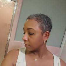 Lark Thompson (blcbutrfly)