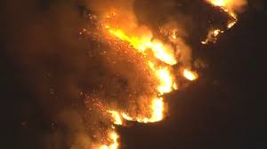 New blaze erupts as wildfires rage in Southern California