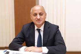 Əliməmməd Nuriyev: "Trampın prezidentimizin çıxışını paylaşması  Azərbaycanın regional liderliyinə verilmiş etimad siqnalıdır" | QHT.az