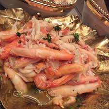 That Honey Butter Poached Cracked Crab Doe Koolgotdajuice Bookdakidd Nahfr Seafood Dishes Seafood Recipes Food