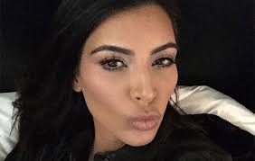 Salma Hayek não voltaria a morar no México