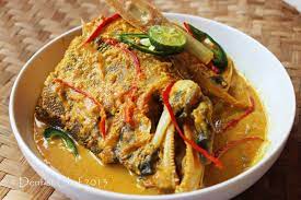 Cobalah masak ikan mas woku belanga untuk menu lauk enak di rumah. Resep Woku Ikan Belanga Khas Manado Manadonese Spicy Fish Curry Soup Dentist Chef